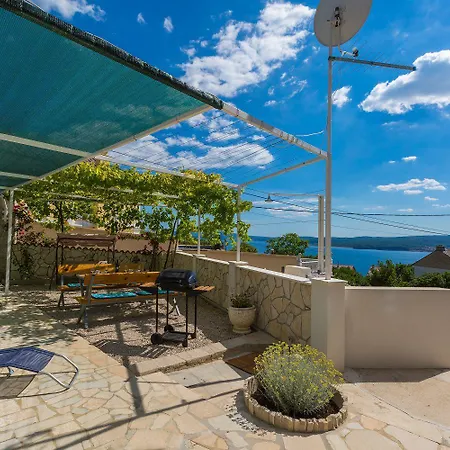 Prázdninový dům Einzigartiges Mit Sauna, Whirlpool, Meerblick, Fitnessraum, Grill Crikvenica