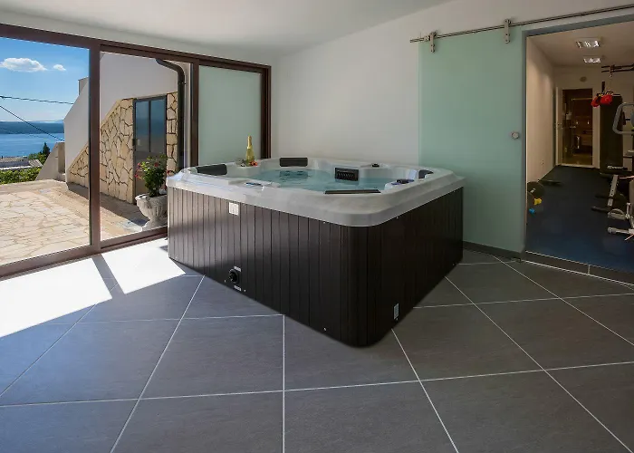 Einzigartiges Mit Sauna, Whirlpool, Meerblick, Fitnessraum, Grill