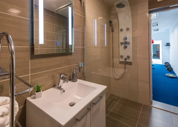 Einzigartiges Mit Sauna, Whirlpool, Meerblick, Fitnessraum, Grill بيت للعطل *