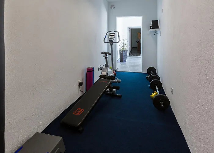 Einzigartiges Mit Sauna, Whirlpool, Meerblick, Fitnessraum, Grill